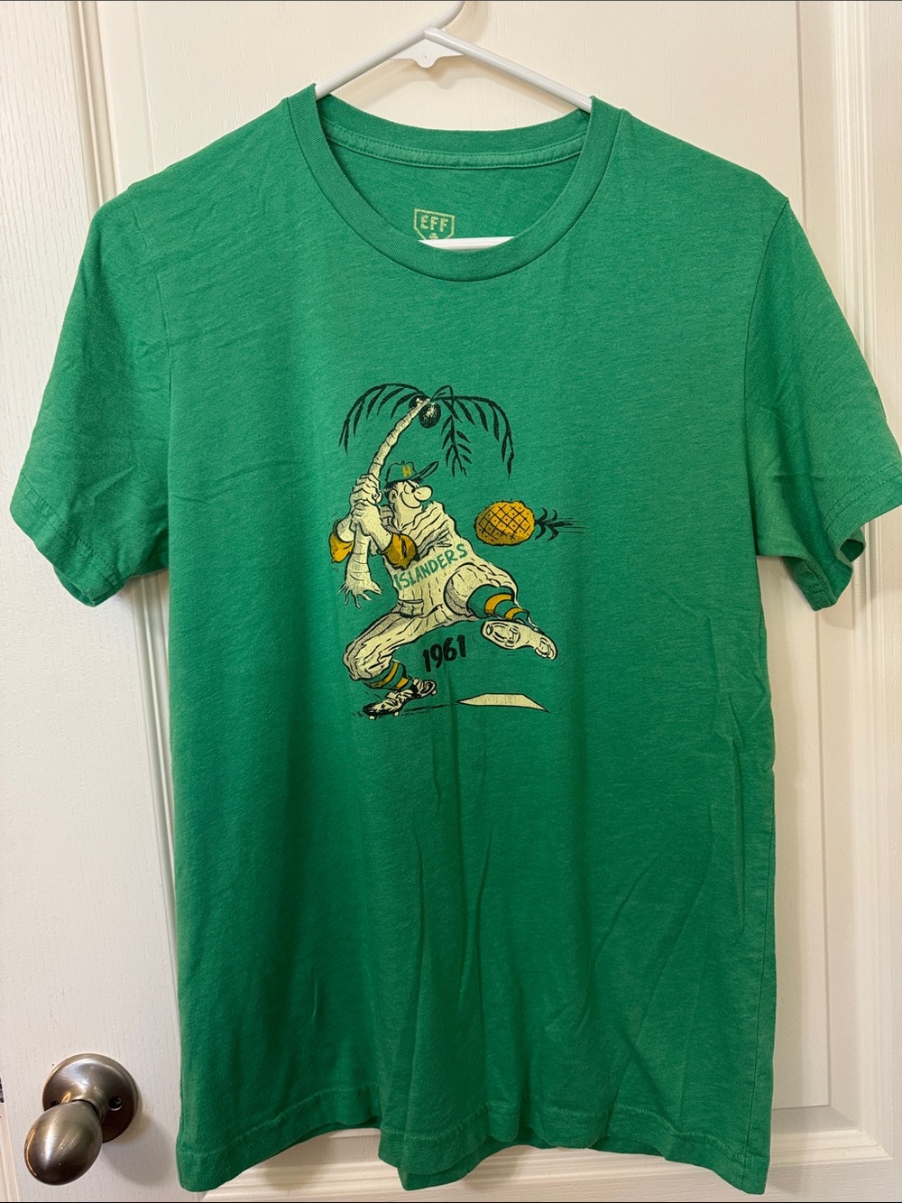 Ebbets Field Flannels - Hawaii Islanders Vintage Baseball Graphic T-Shirt